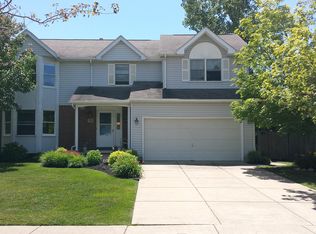 33 Running Brook Dr, Lancaster, NY 14086