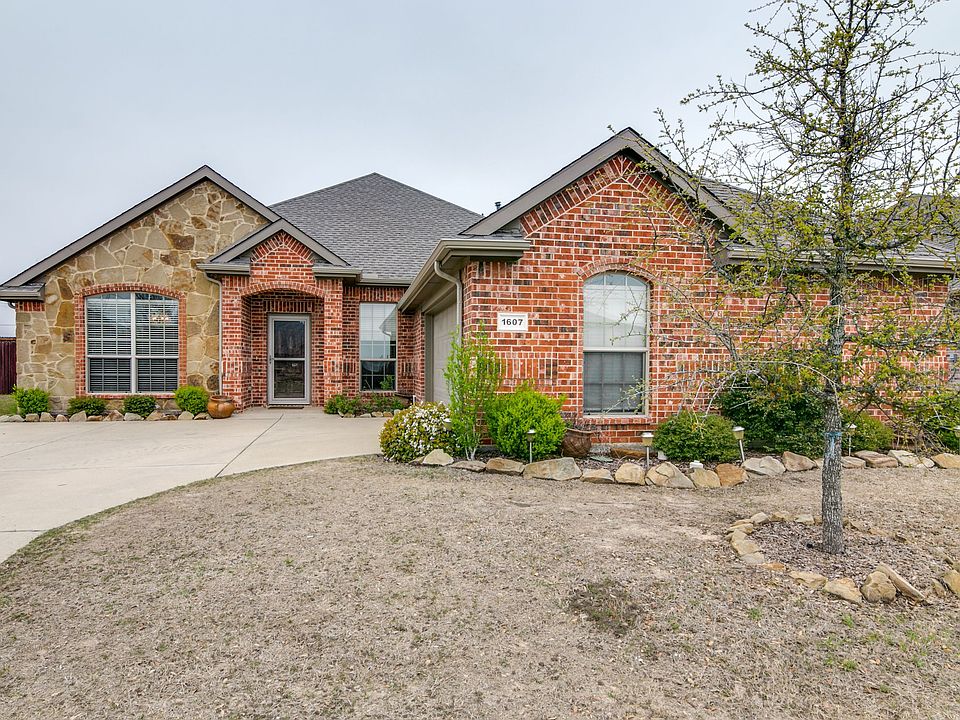 1607-woodlawn-ave-royse-city-tx-High-Res-1.jpg