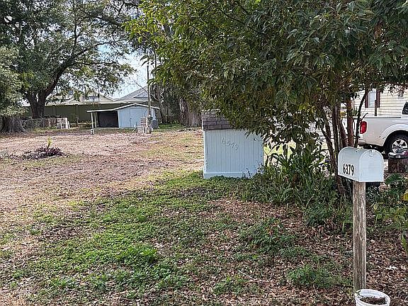 MAIL WELL SHED CARPORT