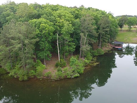 2nd image of N/a Evans Cir