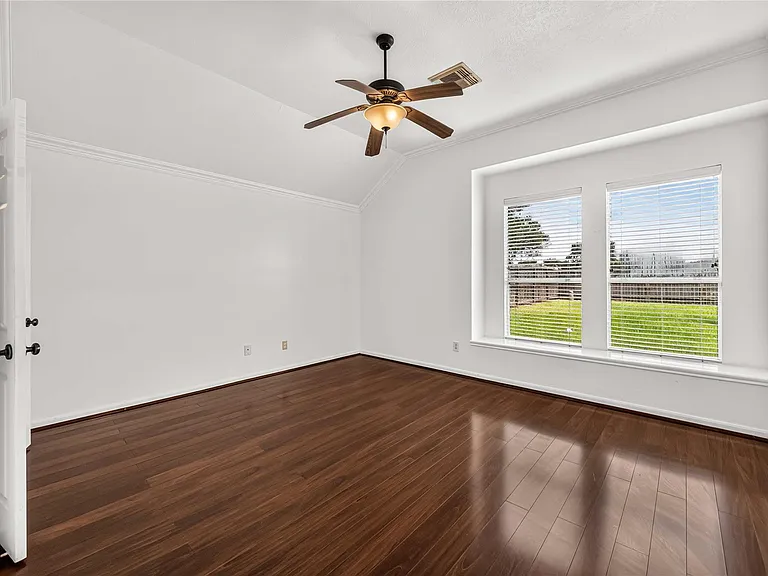 12807 Canyon Echo Dr — Photo 21