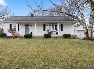 707 N Main St, Amherst, OH