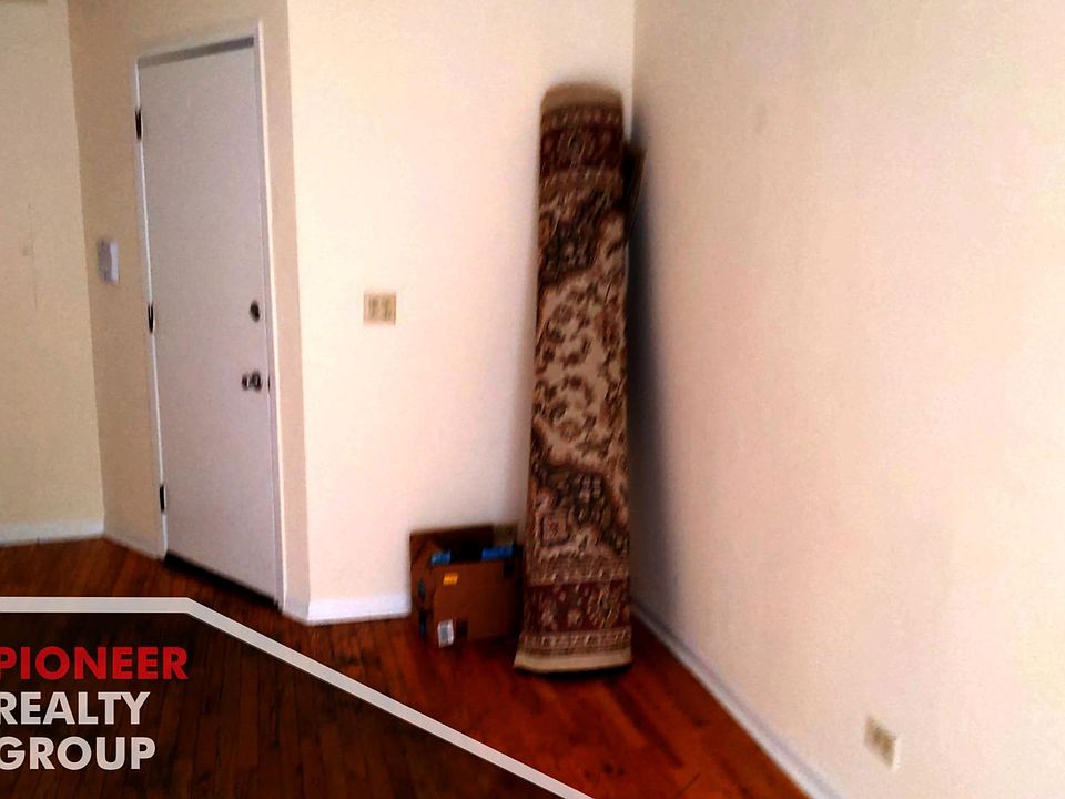 1st image of 2323 N Kedzie Blvd #3F