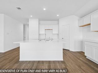 606 Nestor Dr, Crosby, TX 77532