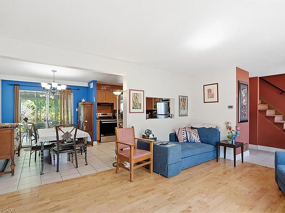 4th image of 39 Paradise Rd N