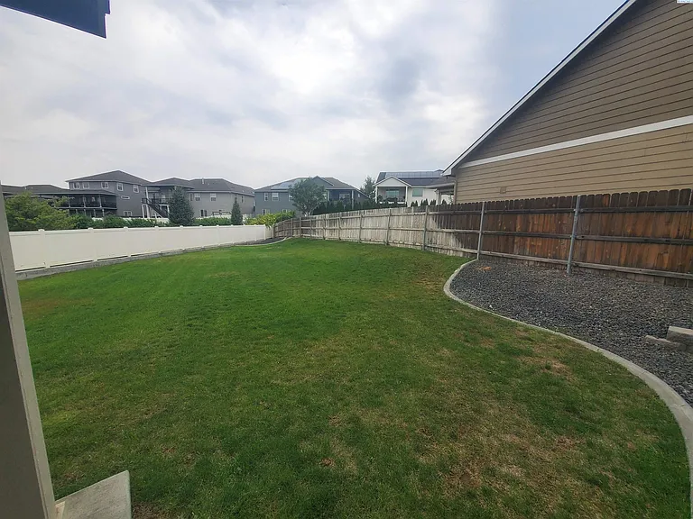 10260 W 18th Ct — Photo 25