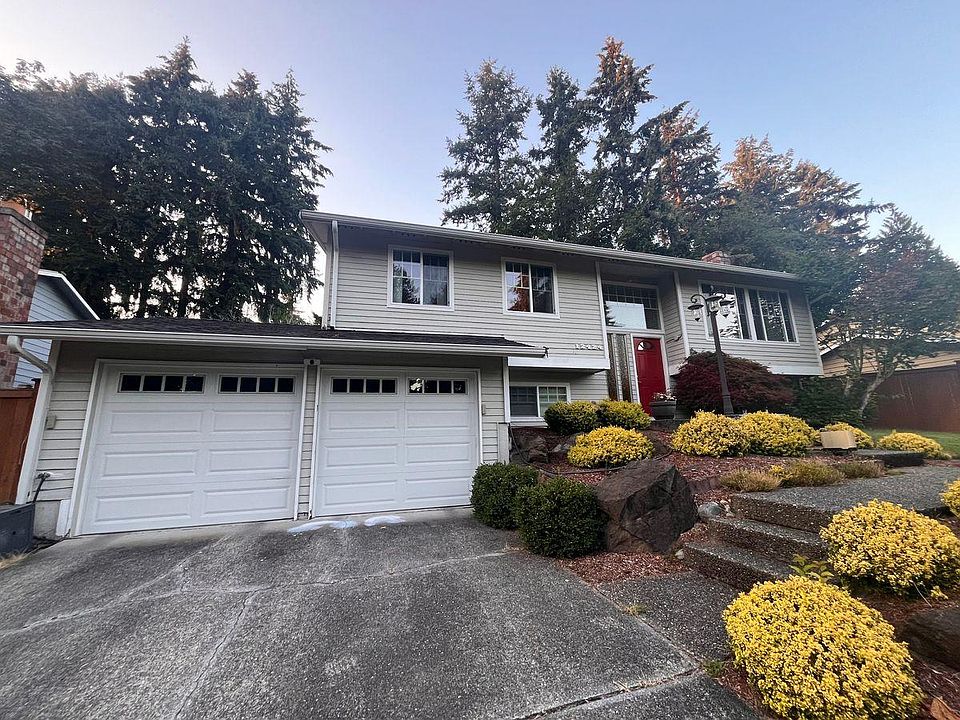1st image of 12424 NE 141st Pl