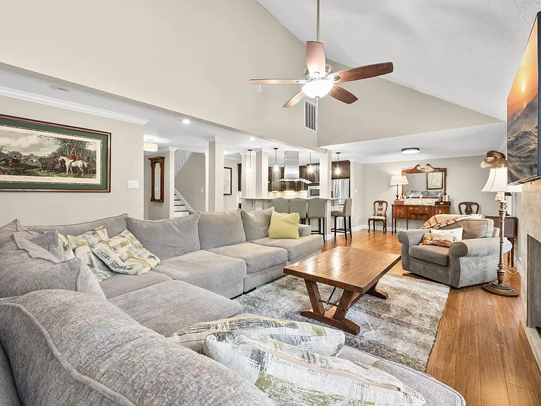 43 Hickory Oak Dr — Photo 24
