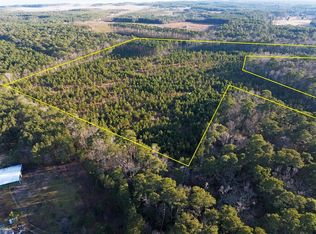 25 Salem Church Rd, Mathews, VA 23109