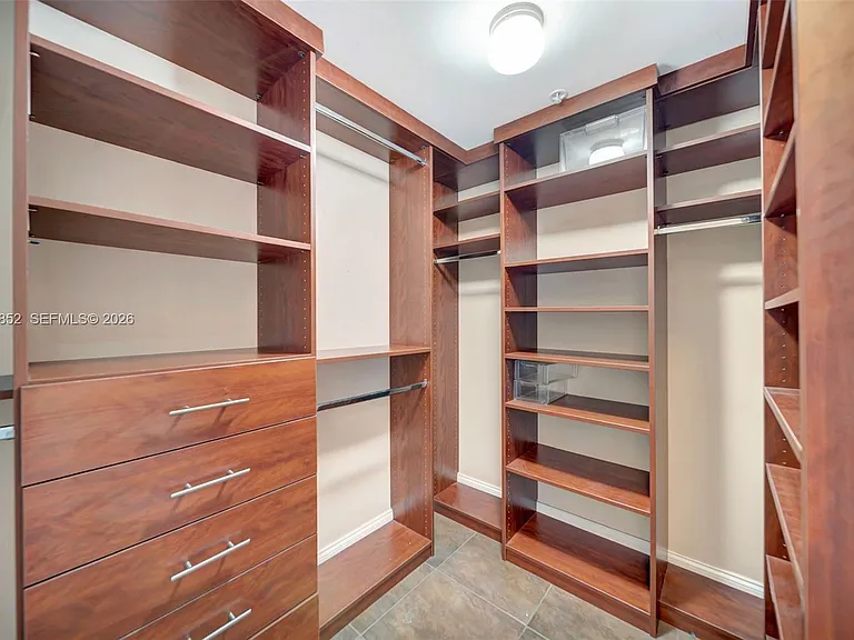 401 SW 4th Ave #203 — Photo 40