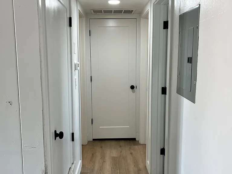 2555 E Water St #2579 — Photo 7