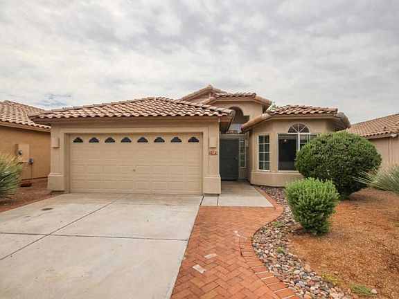 2nd image of 2583 W Bluffs Peak Ct