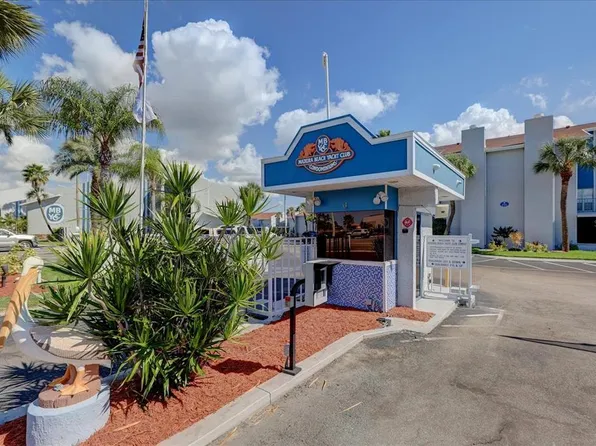 260 Medallion Blvd APT G, Madeira Beach, FL 33708