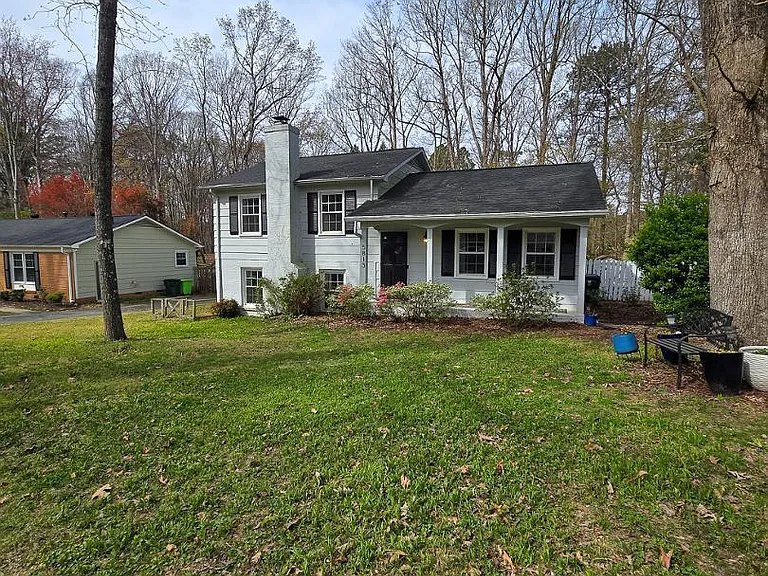 5813 Rangeley Dr — Photo 1
