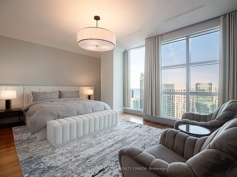 183 Wellington St W #4301 — Photo 22