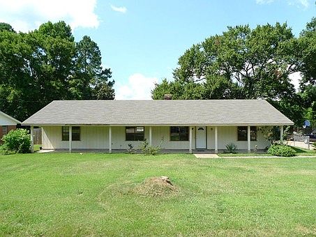 1st image of 722 Saint Maurice Ln