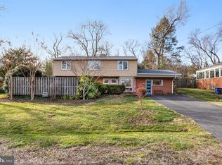 3531 Slade Run Dr, Falls Church, VA 22042
