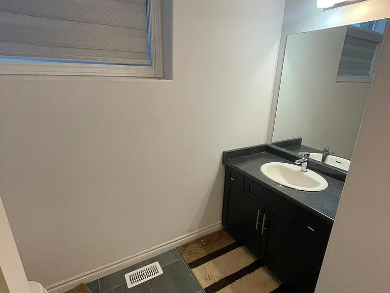 8 Obediah Cres #1 — Photo 9