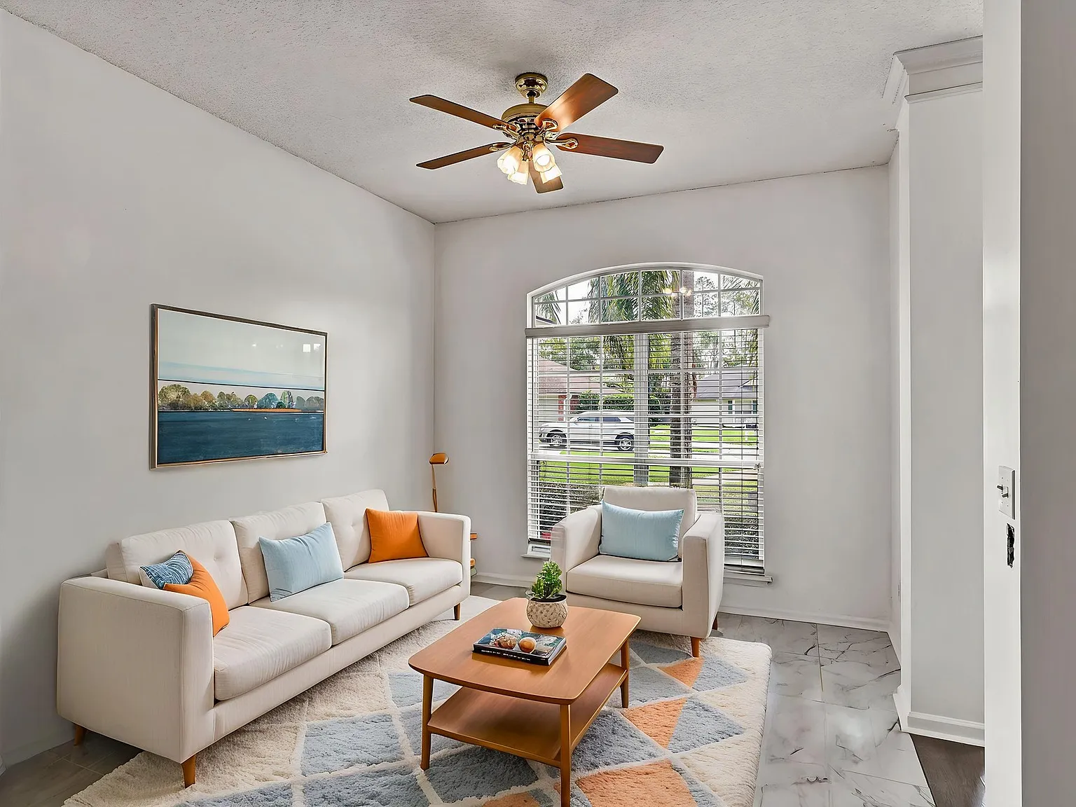5 bed, 2890 sqft, $3,375 — Photo 3