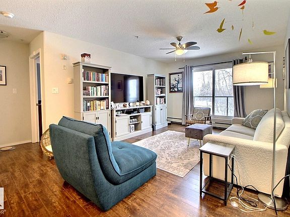4th image of 592 Hooke Rd NW #114