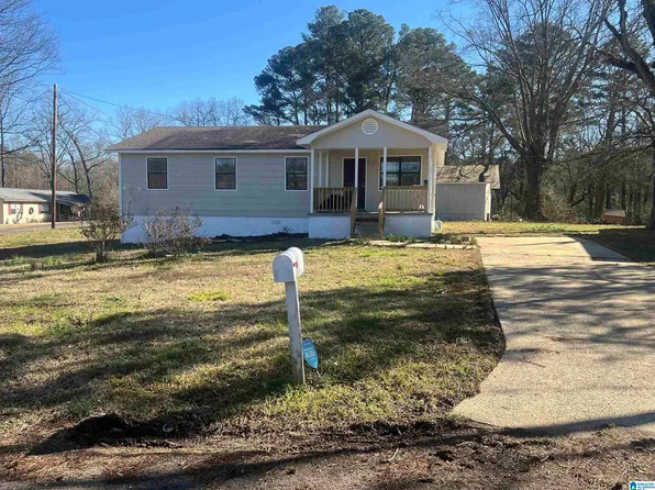 2101 Sadlertown Rd, Bessemer, AL 35022