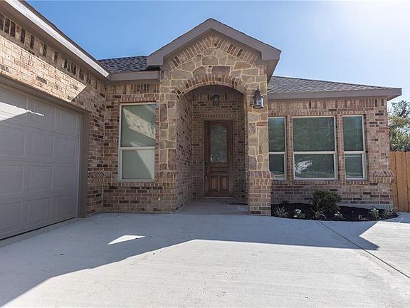 4th image of 2806 Baskin Dr
