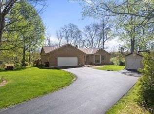 2202 Meisman Dr, Bethel, OH 45106