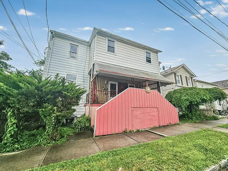 14 Kulp Ave — Photo 1