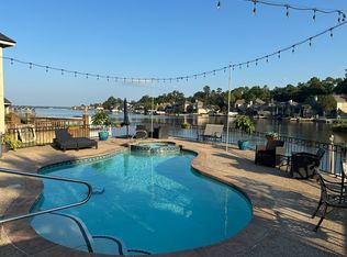 62 Creekwood Dr, Montgomery, TX 77356