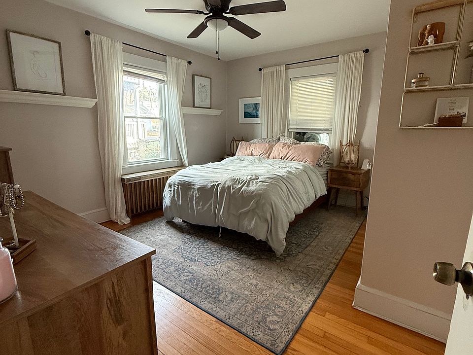 1st image of 69 Bliss St #1