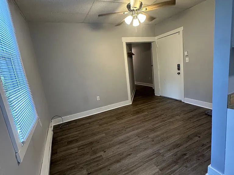 405 Dave Turney St #3 — Photo 5