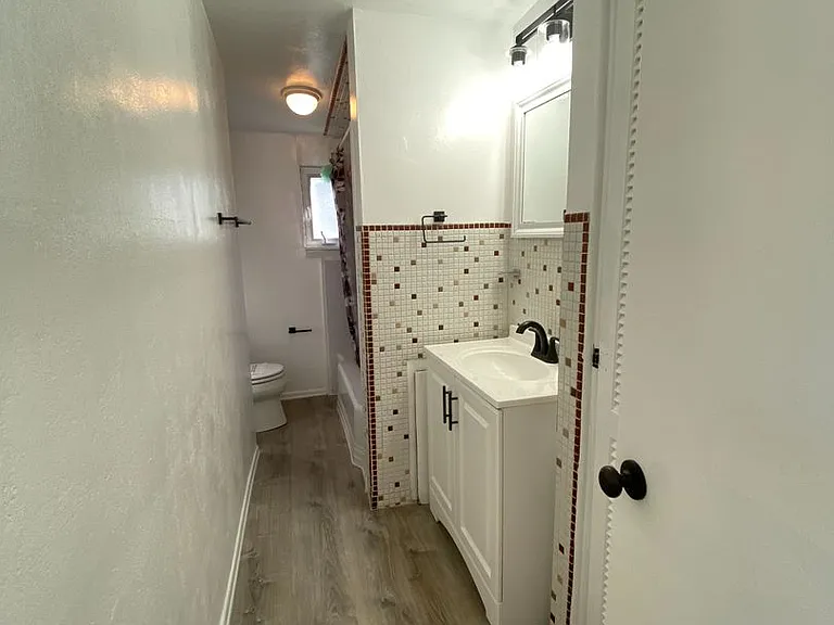 446 Sapphire Way — Photo 10
