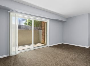 5401 Call Pl SE APT T2, Washington, DC 20019