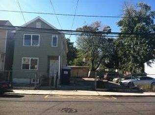 84-86 Irving St, Newark, NJ 07104