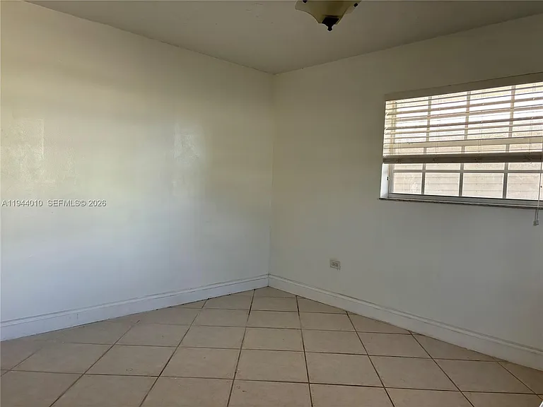 235 Anne Bonny Dr — Photo 24