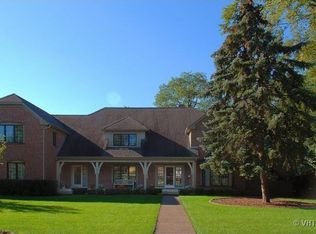 1001 Barton Ct, Glenview, IL
