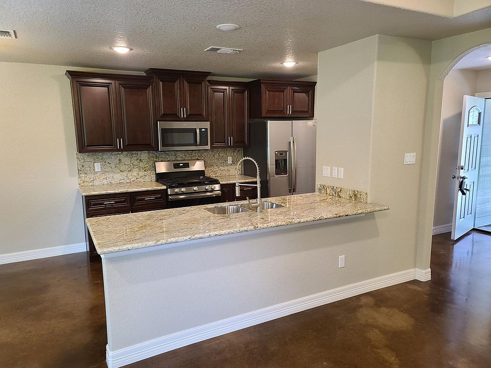 1st image of 59 Blue Bonnet Ct