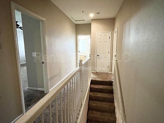 5th image of 308 Olive Way