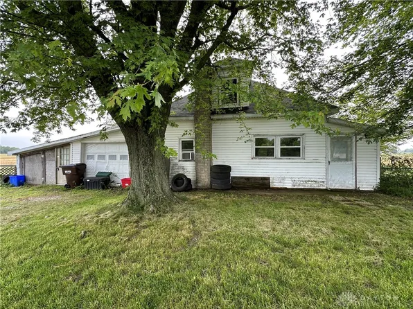 5063 Culbertson Rd, Greenville, OH 45331