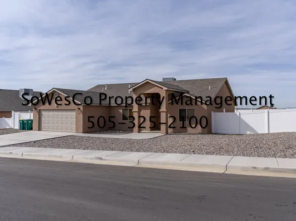 601 Sophia St, Farmington, NM 87401