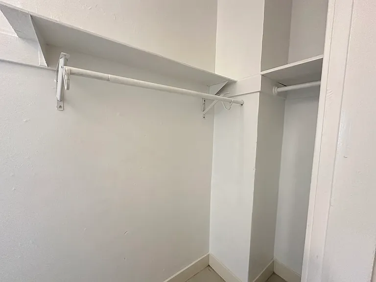 1101 Pine St #104 — Photo 5