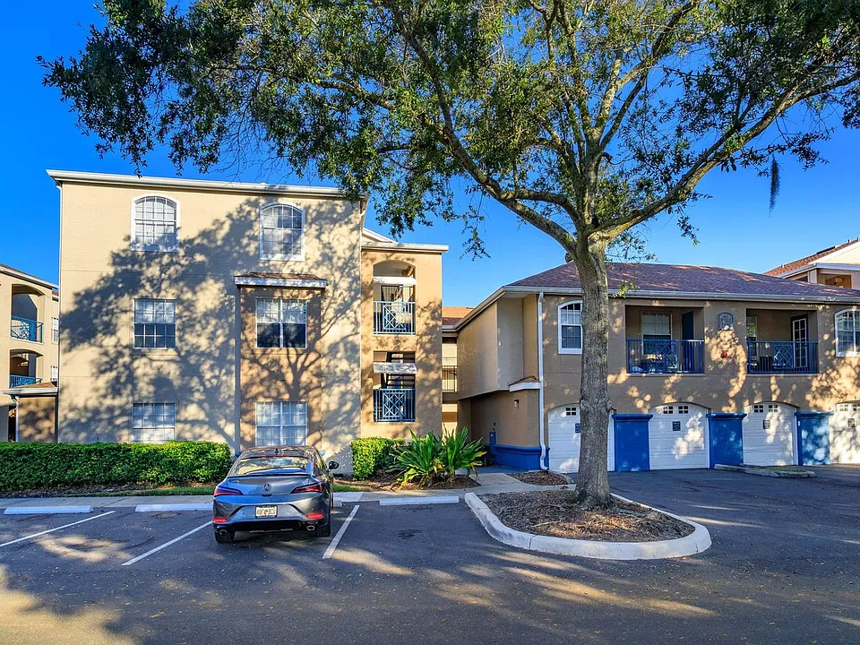 7330 Westpointe Blvd #431