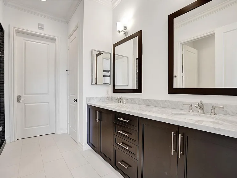 381 E Cannery Row Cir — Photo 22