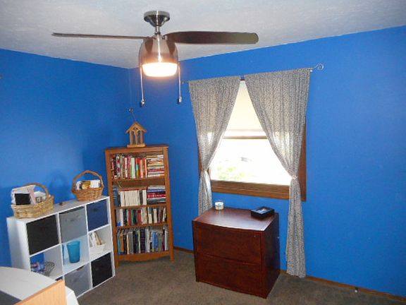 3rd image of 5897 Hodgman Dr