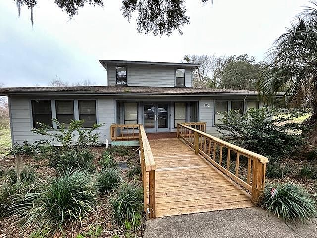 1st image of 4917 Tower Ct