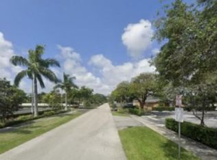 477 Ipswich St, Boca Raton, FL 33487