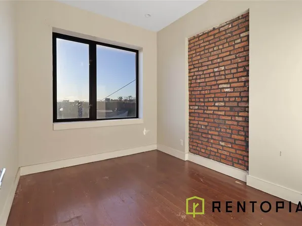 17 Troutman Street image 3 of 6