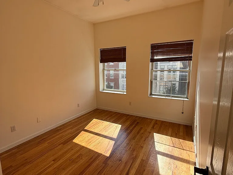 519 Monroe St #3B — Photo 28