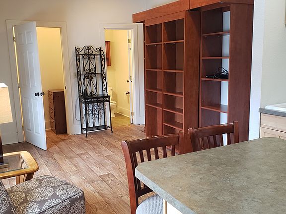 2nd image of 131 W Alder St #D