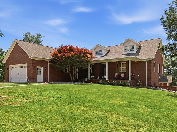 2nd image of 419 Livingston Way
